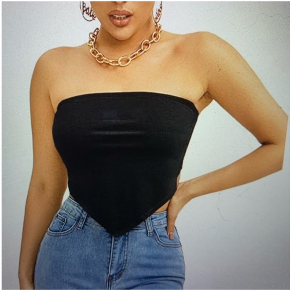 Naked wardrobe Handkerchief Crop Top 🖤 - Picture 1 of 7